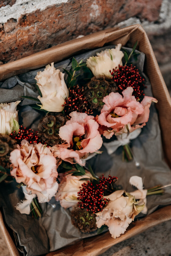 Buttonholes at Middleton Lodge